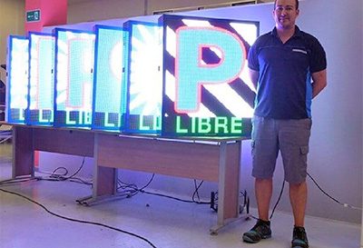 R�tulos LED para parking