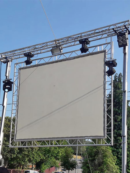 Pantallas de retroproyecci�n